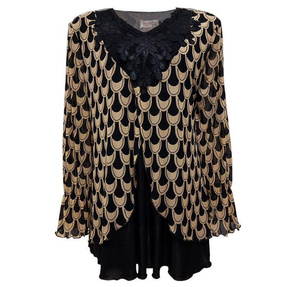 Blouse - Plus Size Flare Long Sleeve Top